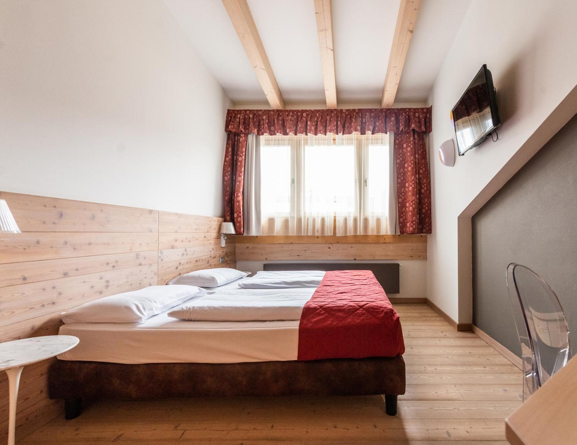 Aparthotel Antares