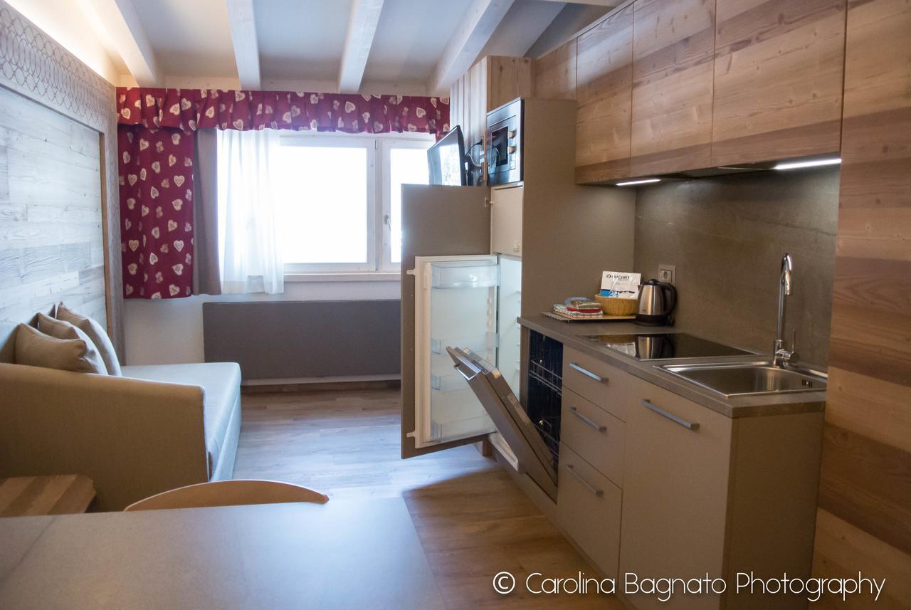 Antares Aparthotel 3*